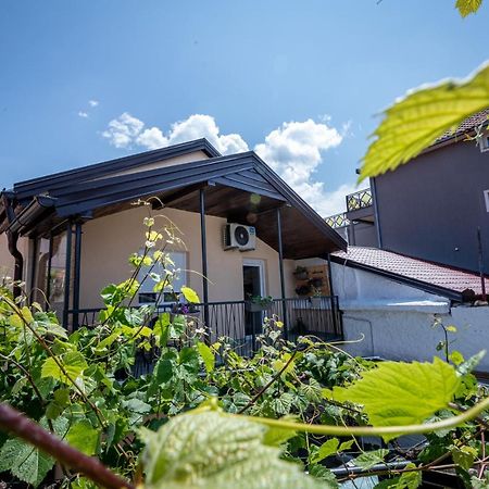 Self Check-In Apartment With Jacuzzi Μόσταρ Εξωτερικό φωτογραφία
