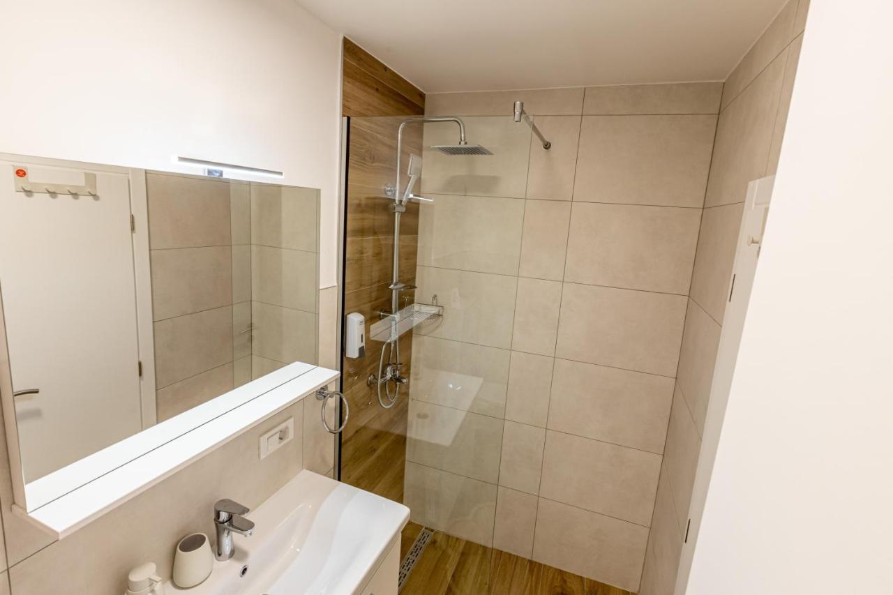 Self Check-In Apartment With Jacuzzi Μόσταρ Εξωτερικό φωτογραφία