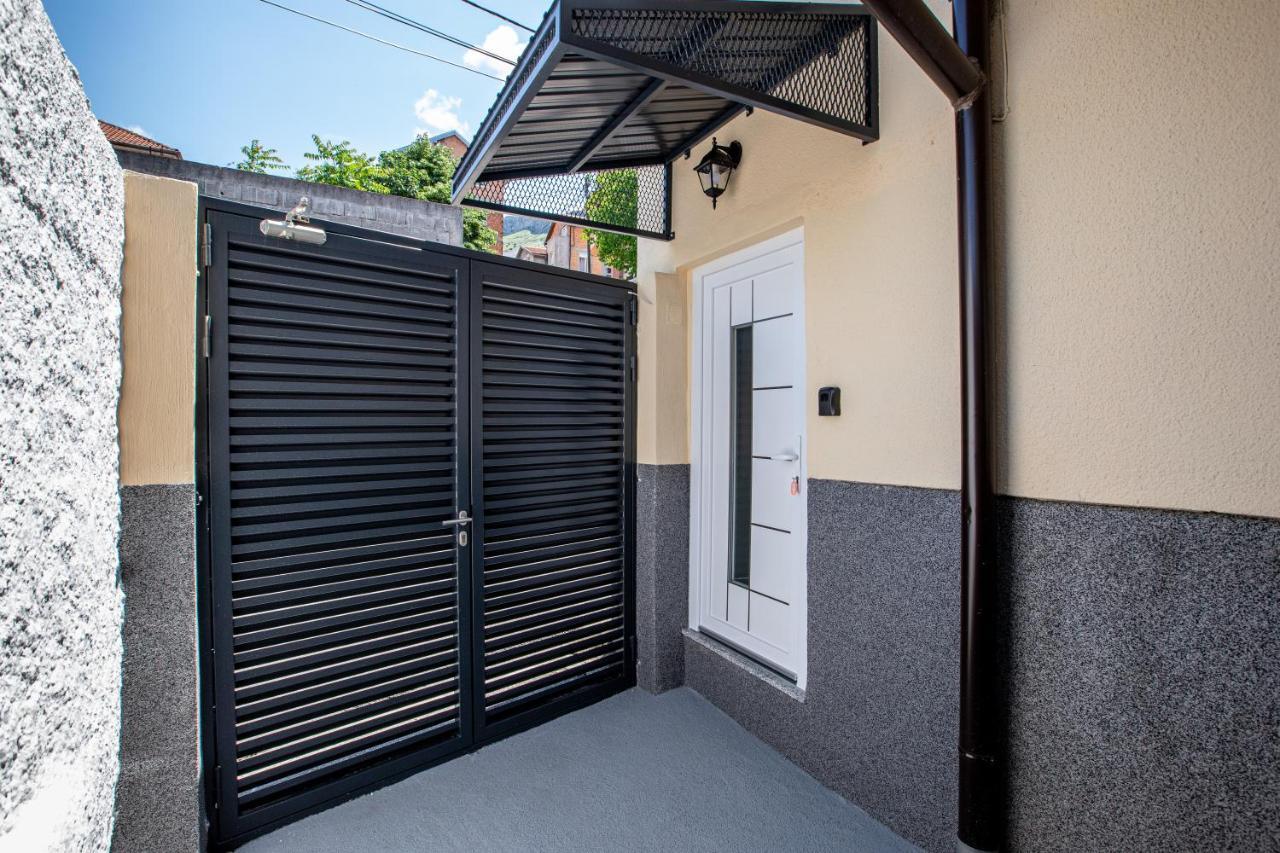 Self Check-In Apartment With Jacuzzi Μόσταρ Εξωτερικό φωτογραφία
